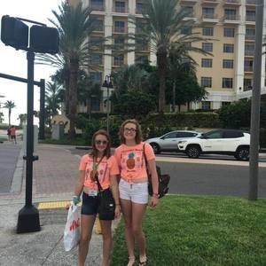 Meet your Posher, Haley